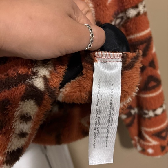 Ariat Women's Bomber Jacket in Red and Cream - Picture 9 of 12